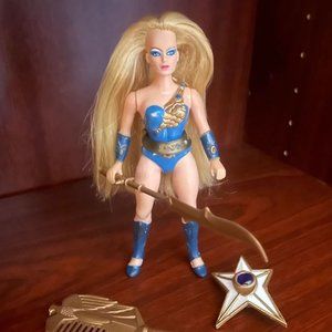 Golden Girl and the Guardians of the Gemstones Sap